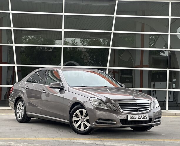 Mercedes E 220 2013, 246,000 km - 2.2 l - Bakı