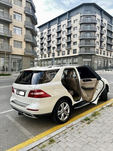Mercedes ML 350 4MATIC 2012, 201,000 km - 3.5 л - Bakı