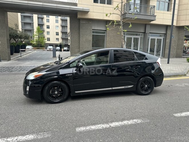 Toyota Prius 2011, 250,000 km - 1.8 l - Bakı