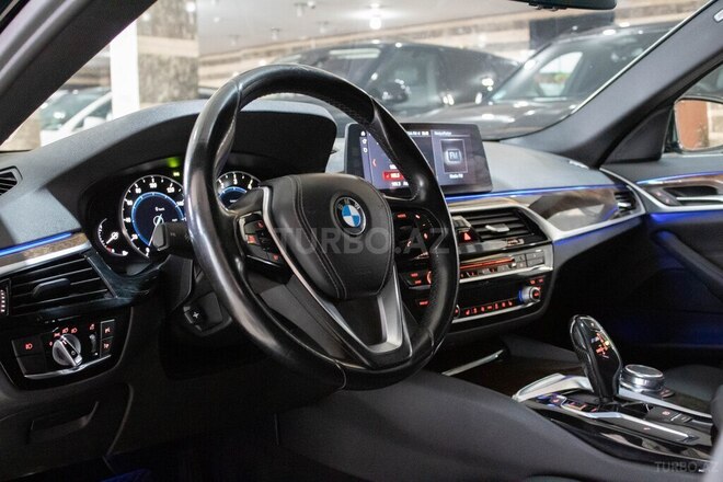 BMW 530 2017, 107,000 km - 2.0 l - Bakı