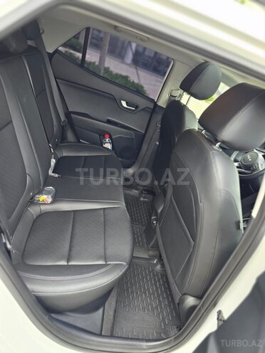 Kia Stonic 2023, 10,000 km - 1.4 l - Bakı