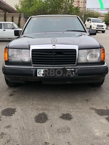 Mercedes E 200 1990, 555,666 km - 2.0 l - Bakı