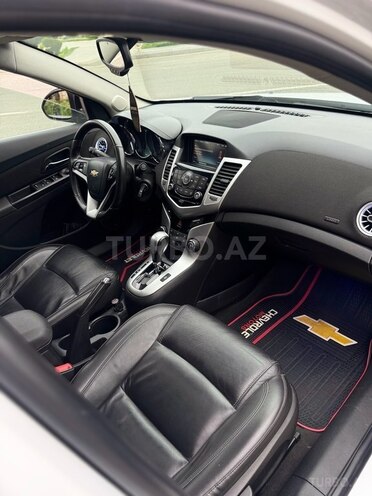 Chevrolet Cruze 2015, 288,000 km - 1.4 l - Gəncə