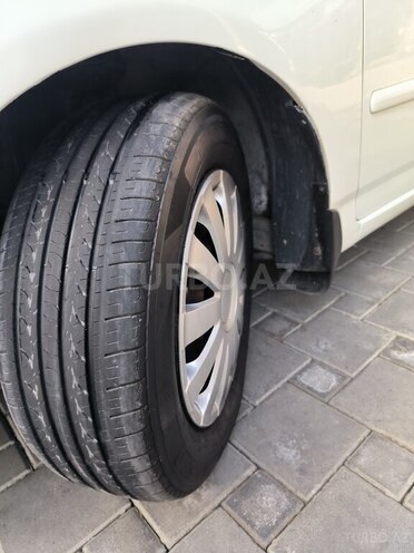 Toyota Corolla 2006, 244,000 km - 1.4 l - İmişli