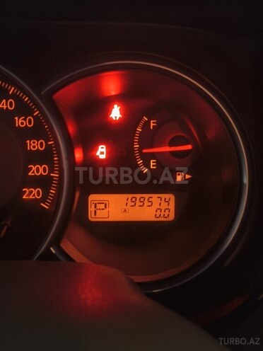 Nissan Tiida 2007, 199,574 km - 1.8 л - Bakı