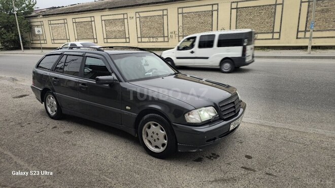 Mercedes C 220 d 2000, 695,000 km - 2.2 l - Bakı