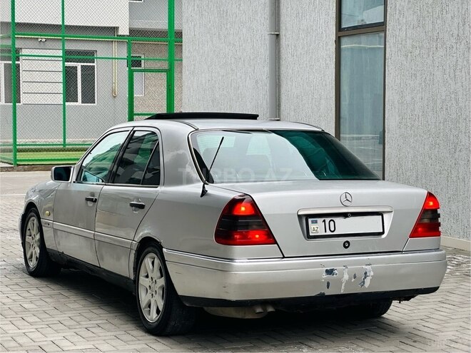 Mercedes C 220 d 1996, 289,312 km - 2.2 l - Bakı