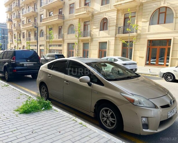 Toyota Prius 2009, 450,616 km - 1.8 л - Bakı