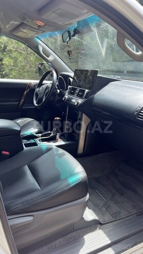 Toyota Land Cruiser Prado 2011, 196,500 km - 2.7 l - Bakı