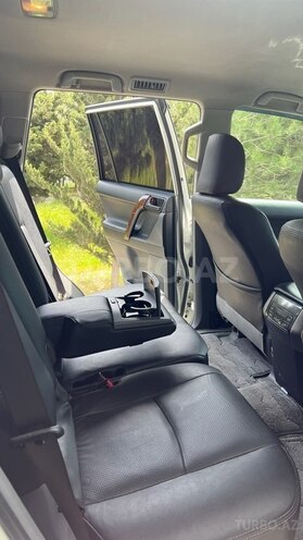 Toyota Land Cruiser Prado 2011, 196,500 km - 2.7 l - Bakı