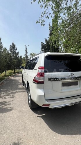 Toyota Land Cruiser Prado 2011, 196,500 km - 2.7 l - Bakı