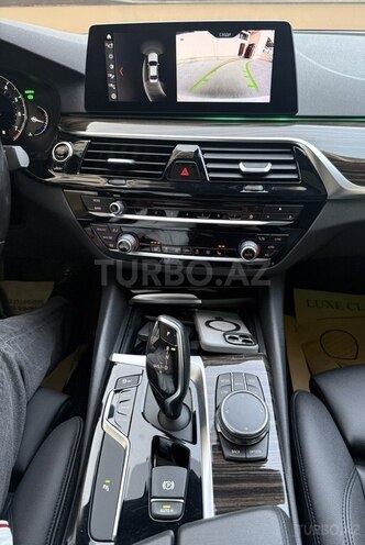 BMW 530 2018, 135,000 km - 2.0 l - Bakı