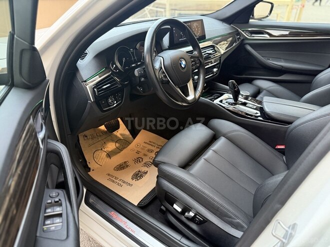 BMW 530 2018, 135,000 km - 2.0 l - Bakı