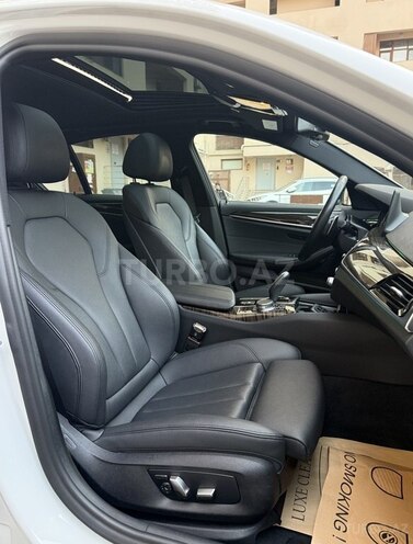 BMW 530 2018, 135,000 km - 2.0 l - Bakı