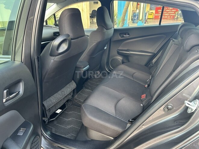 Toyota Prius 2019, 136,000 km - 1.8 l - Bakı