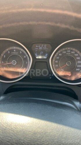 Hyundai Elantra 2011, 188,000 km - 1.8 l - Bakı