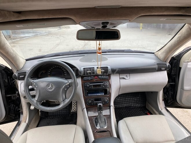 Mercedes C 240 2004, 400,000 km - 2.6 л - Bakı