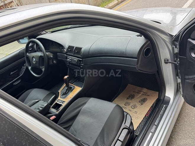 BMW 528 1997, 326,000 km - 2.8 l - Bakı
