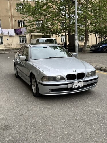BMW 528 1997, 326,000 km - 2.8 l - Bakı