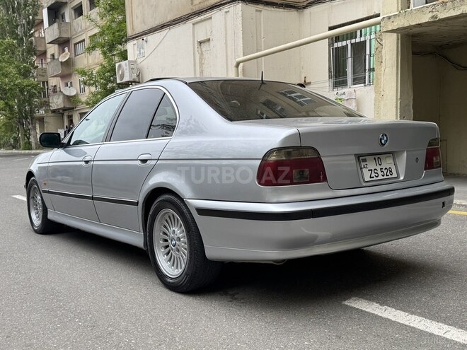 BMW 528 1997, 326,000 km - 2.8 l - Bakı