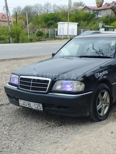 Mercedes C 200 1995, 400,000 km - 2.0 l - Bakı