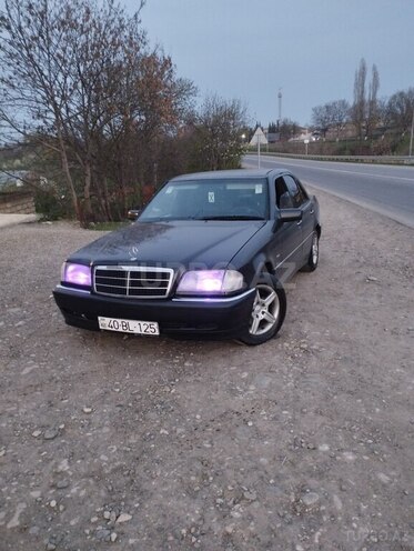 Mercedes C 200 1995, 400,000 km - 2.0 l - Bakı