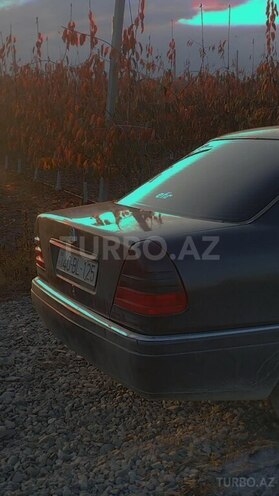 Mercedes C 200 1995, 400,000 km - 2.0 l - Bakı