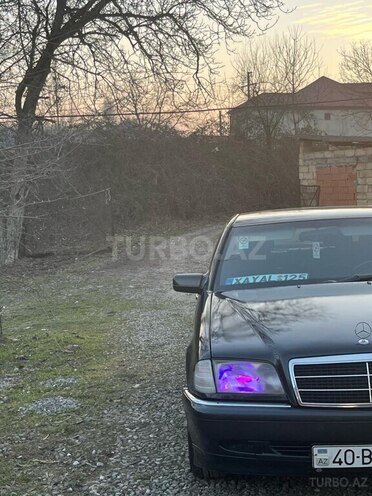 Mercedes C 200 1995, 400,000 km - 2.0 l - Bakı