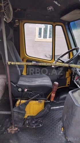 Mercedes 208 D 1992, 350,000 km - 2.3 l - Ağdaş