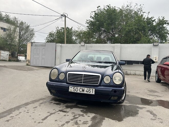 Mercedes E 240 1999, 320,000 km - 2.4 l - Sumqayıt