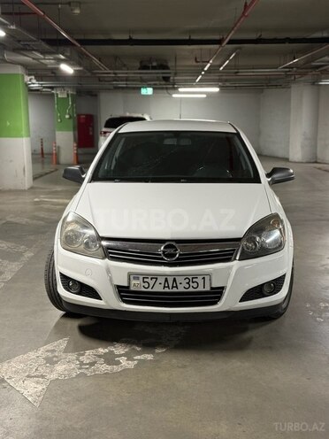 Opel Astra 2009, 380,000 km - 1.4 l - Bakı