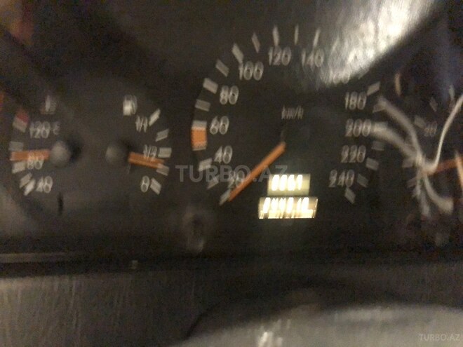 Mercedes C 220 1994, 248,000 km - 2.2 l - Bakı