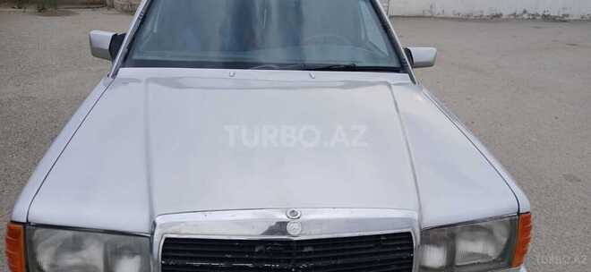 Mercedes 190 1991, 456,789 km - 2.0 л - Salyan