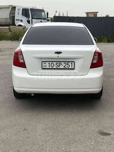 Chevrolet Lacetti-6