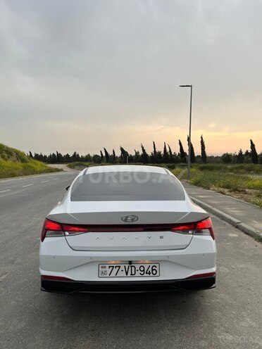 Hyundai Elantra 2022, 26,000 km - 1.6 l - Bakı