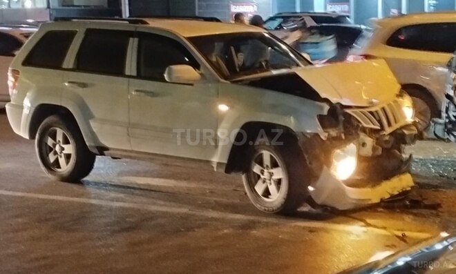 Jeep Grand Cherokee 2007, 300,000 km - 3.7 л - Bakı