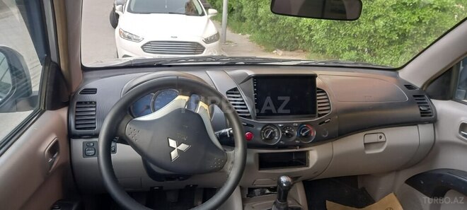 Mitsubishi L200 2007, 486,453 km - 2.5 l - Xırdalan
