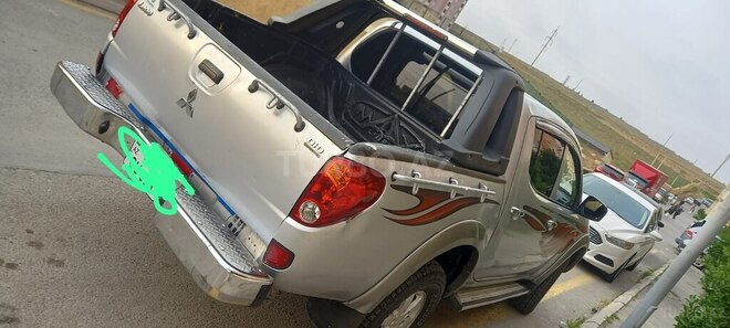 Mitsubishi L200 2007, 486,453 km - 2.5 l - Xırdalan