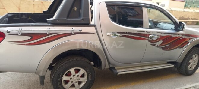 Mitsubishi L200 2007, 486,453 km - 2.5 l - Xırdalan