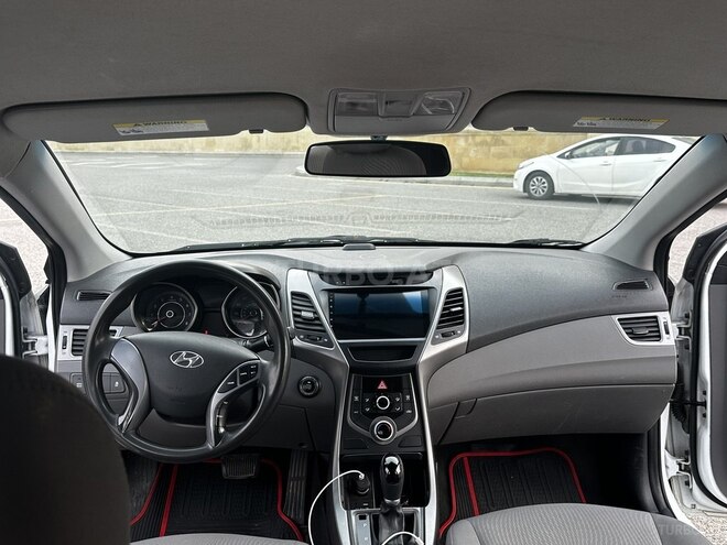 Hyundai Elantra 2015, 150,000 km - 1.8 l - Bakı