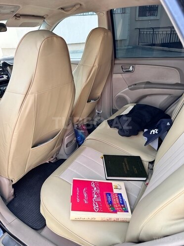 Kia Sportage 2006, 302,000 km - 2.0 l - Bakı
