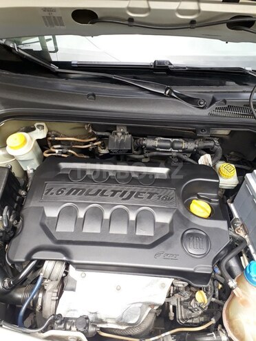 Fiat Doblo 2011, 235,000 km - 1.6 l - Bakı