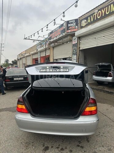 Mercedes E 200 d 2006, 305,000 km - 2.2 l - Bakı