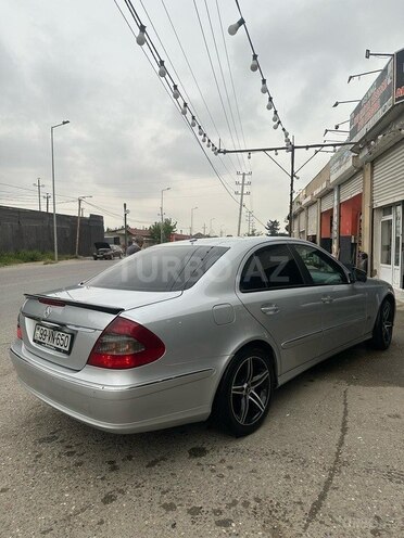 Mercedes E 200 d 2006, 305,000 km - 2.2 l - Bakı