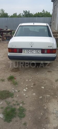 Mercedes 190 1992, 400,000 km - 2.0 l - Şirvan