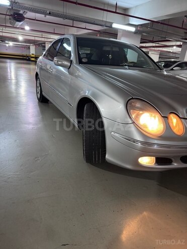 Mercedes E 270 2002, 371,000 km - 2.7 л - Bakı