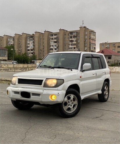 Mitsubishi Pajero io 1999, 142,800 km - 1.8 l - Bakı