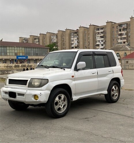 Mitsubishi Pajero io 1999, 142,800 km - 1.8 l - Bakı