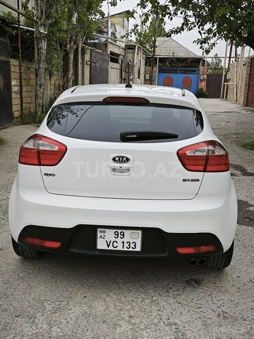 Kia Rio 2011, 225,656 km - 1.6 l - Bakı