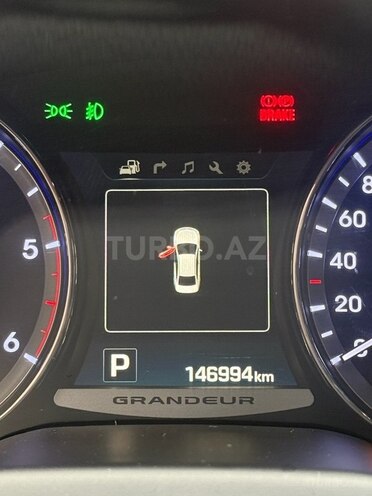 Hyundai Grandeur 2015, 147,000 km - 2.2 л - Bakı